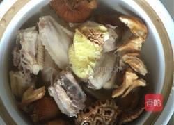 花菇炖土鸡的做法图解5