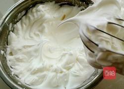 戚风奶油蛋糕卷的做法图解7