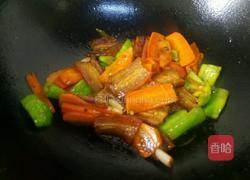 胡萝卜回锅肉的做法图解9