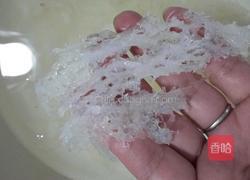 冰糖燕窝的做法图解2