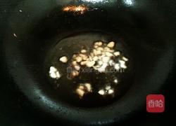 尖椒炒腐竹的做法图解5