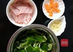 培根炒青椒的做法图解2