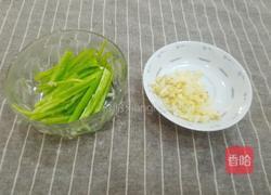 胡萝卜炒土豆的做法图解4