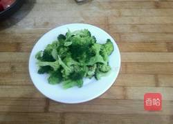 番茄鸡蛋西兰花的做法图解4