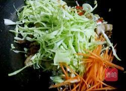 粉丝炒包菜的做法图解6