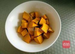 蛋黄焗窝瓜的做法图解3