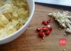 土豆丝炒鸡蛋家庭做法 MjUwX2MyOjEvM15yYjI6MS84XzE4MA