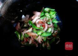 煸秋葵洋葱的做法图解6