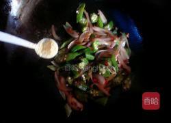 煸秋葵洋葱的做法图解7