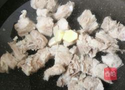 莲藕排骨汤的做法图解5