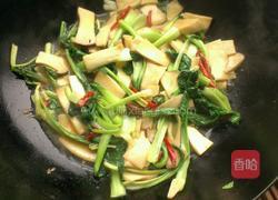 杏鲍菇炒油菜的做法图解8