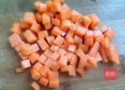 胡萝卜玉米瘦肉汤的做法图解4