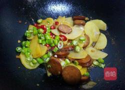 红肠土豆片的做法图解10