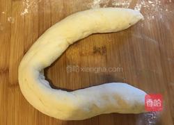 酸菜猪肉包子的做法图解12