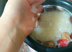 桂圆红枣稀饭的做法图解5