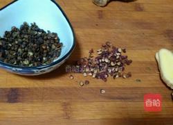 自制青花椒油的做法图解1