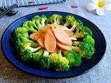 西兰花炒火腿