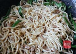辣椒肉丝炒面的做法图解8