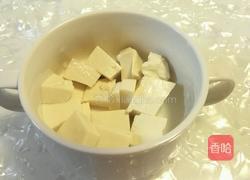 虾泥豆腐的做法图解2