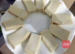 皮蛋凉拌豆腐的做法图解4