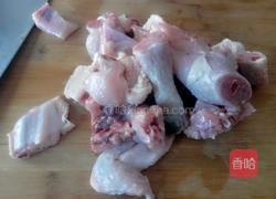 笨鸡炖虎皮鹌鹑蛋的做法图解1