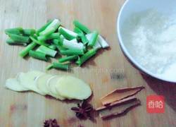 笨鸡炖虎皮鹌鹑蛋的做法图解4