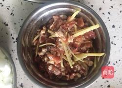 爱心炒意面的做法图解2