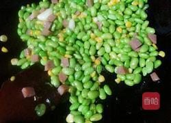 鸡蛋火腿炒豆米的做法图解4