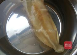 花胶煲鸡汤的做法图解2