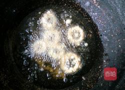 油炸鱿鱼圈的做法图解8
