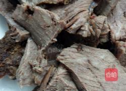 洋葱辣椒炒牛肉的做法图解1