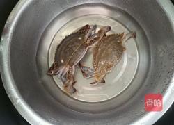 干锅螃蟹的做法图解1