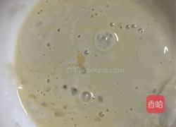 炸小沙丁鱼的做法图解3