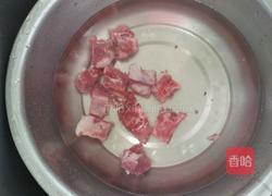 番茄沙司排骨的做法图解1