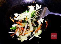 鱼香炒饼的做法图解3