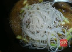 芸豆猪肉炖粉条的做法图解4