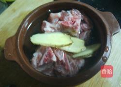 猪骨炖黄花菜的做法图解4