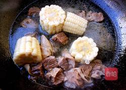 牛肉炖玉米的做法图解6