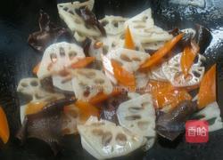木耳炒藕片的做法图解9