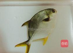 清水煮鱼的做法图解1