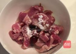 肉片丝瓜的做法图解2