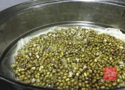 带皮绿豆饼的做法图解3