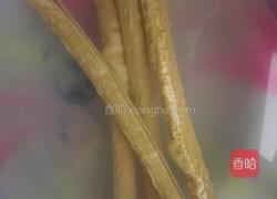卤豆棒的做法图解1