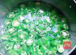 酱炒青椒圈的做法图解4