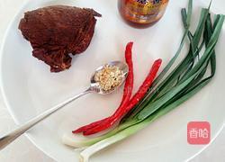 凉拌牛肉的做法图解1