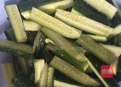白粥必配黄瓜条咸菜的做法图解7