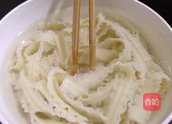 素咖喱炒刀削面的做法图解4