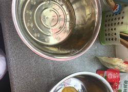 抹茶蔓越梅戚风8寸的做法图解2