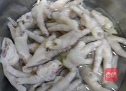 泡椒凤爪的做法图解3