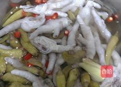 泡椒凤爪的做法图解5